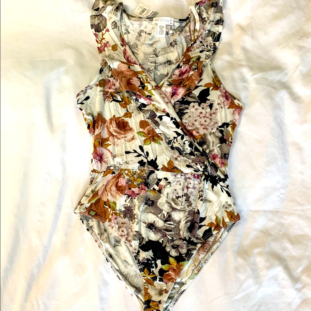 Floral cross front ruffle bodysuit